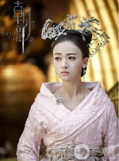 《延禧攻略》整容臉泛濫之后，于媽新劇自然美女阿嬌加盟