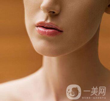 墊下巴什么材料好？哪種材料比較好？