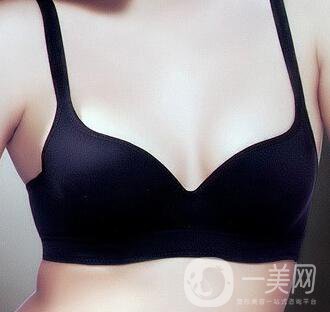 做附乳祛除手術(shù)一般需要多少錢