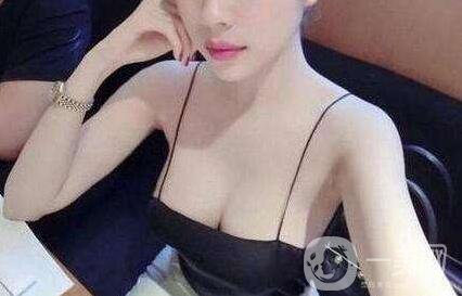 自體脂肪隆胸可以維持多久？