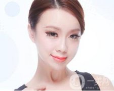玻尿酸豐額頭維持多久？