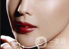 深圳雙下巴吸脂費用大概是多少