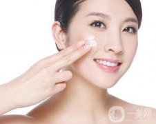 自體脂肪豐鼻唇溝果能維持多久？