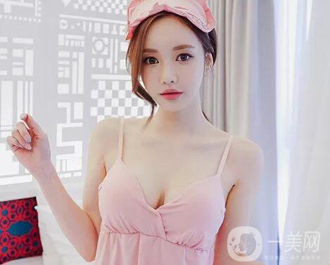 隆乳多少錢(qián)呢？