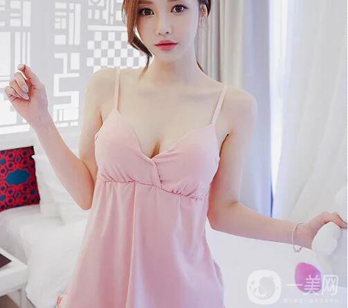 乳房下垂矯正需要休息多久？