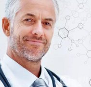 在選擇整形外科醫(yī)生時(shí)要避免哪些常見的錯(cuò)誤？