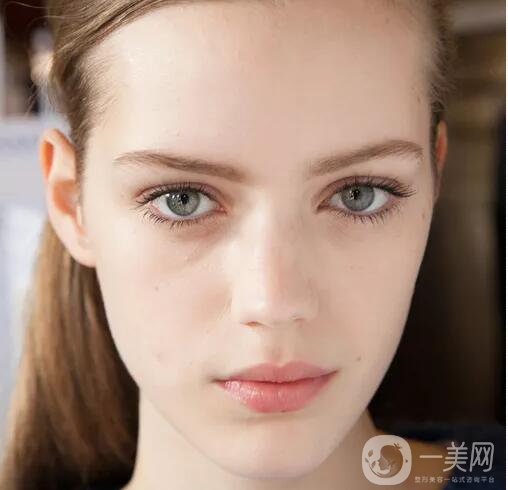鼻子打玻尿酸多少錢？有什么優(yōu)劣勢呢？