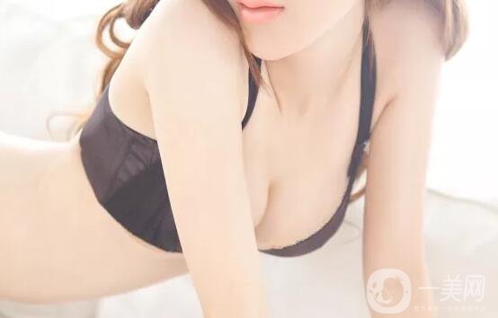 在成都隆胸手術(shù)的價(jià)格一般是多少呢？