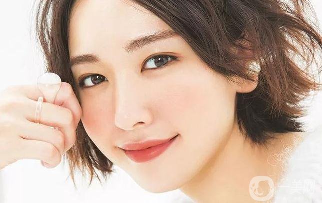 埋線雙眼皮修復(fù)及術(shù)后護理