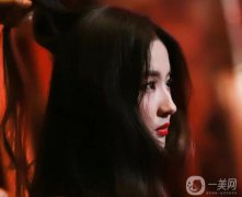 標(biāo)準(zhǔn)的仰月唇女明星有哪些？其中還有AB的整容模板！