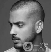 成都正規(guī)醫(yī)院做假體隆鼻墊鼻子費用介紹