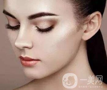 隆鼻固定膠帶幾天去掉？術(shù)后6天去掉會不會太早？