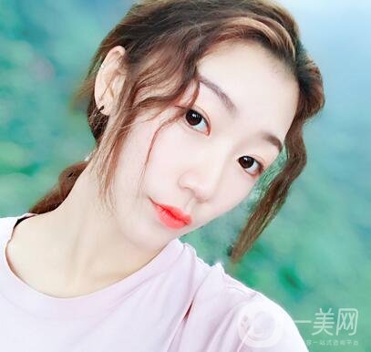 北京整容墊鼻梁多少錢？附隆鼻價(jià)格明細(xì)一覽表