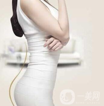 360度環(huán)形吸脂疼不疼？是全麻嗎？