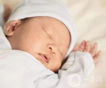 昆明醫(yī)科大學(xué)第一附屬醫(yī)院整形科價(jià)格表，內(nèi)附兔唇矯正案例