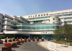 深圳北大醫(yī)院整形科隆胸案例