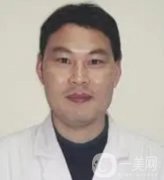 鄭州隆鼻醫(yī)生！實力強勁_2021價格表收費情況公布！