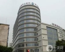 中山市人民醫(yī)院整形美容科隆胸案例