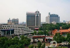 濟(jì)南市中心醫(yī)院整形科割雙眼皮案例