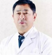 福州新生植發(fā)醫(yī)生