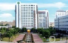 上海長(zhǎng)海醫(yī)院整形外科隆鼻案例