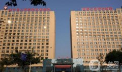 成都友誼醫(yī)院整形科雙眼皮失敗修復(fù)案例