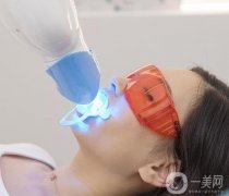 如何護理冷光美白牙齒？冷光美白牙齒能持續(xù)多久？