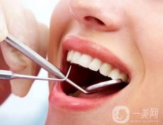 洗牙能美白牙齒嗎？洗牙對(duì)牙齒有害嗎？