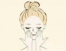 有幾種方法可以消除眼睛周?chē)陌櫦y？