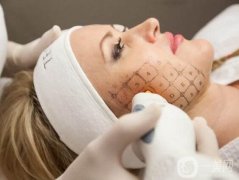 熱瑪吉和Eurostar哪個(gè)價(jià)格貴?去眼袋哪個(gè)果好?