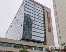 成都吸脂介紹醫(yī)院刷新重啟：公立整形科崛起，私立醫(yī)美也不甘示弱！