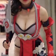 做完自體脂肪隆胸手術(shù)已經(jīng)有一周的時間了，今天我去醫(yī)院拆了線。還讓醫(yī)生給