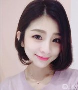 我覺得我的鼻子不夠用是因?yàn)槲业谋羌庥悬c(diǎn)低，我的鼻子塌了壓力很大
