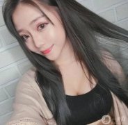 我是雙眼皮，但是我喜歡歐美的那種眼型，所以做了很多功課