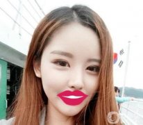 我是單雙眼睛，雙眼皮內(nèi)緣不是很明顯，鼻子也不好看