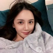 近我感覺我的皮膚特別暗黃，摸上去特別的松弛