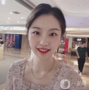 黑眼圈實在是太嚴重了，而且皮膚特別的暗黃，終我還是決定要去