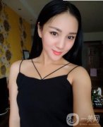 我的臉是屬于那種不能仔細(xì)的看還能夠湊合，但是如果仔細(xì)看的話，那么就暴露