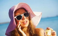 炎炎夏日，如何做好防曬，避免曬黑？