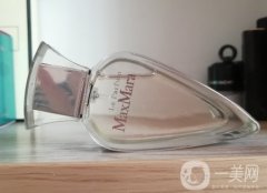 佳設(shè)計(jì)感的經(jīng)典女士香水：值得珍藏的藝術(shù)品