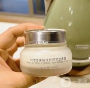 熬夜修仙，肌膚逆襲——我的面霜神器之旅