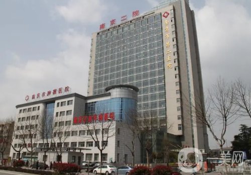 劉育鳳整形醫(yī)生在哪家醫(yī)院坐診?醫(yī)生信息和相關(guān)科普資料一覽