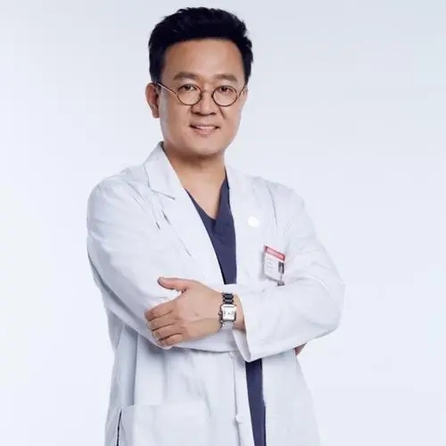 2022國內拉皮手術醫(yī)生排名榜top10匯總，穆寶安第二！柳民熙位居前列