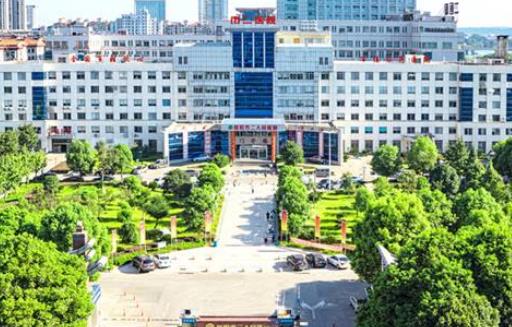2022長沙祛斑三甲醫(yī)院排行榜前五強(qiáng)！先搞清楚公立價格、技術(shù)設(shè)備這些問題