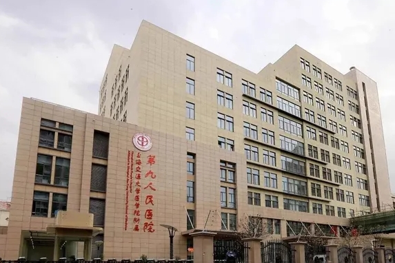 全國十大種植牙醫(yī)院排行榜：上海九院再獲第一！更多正規(guī)機構(gòu)介紹，一起來看