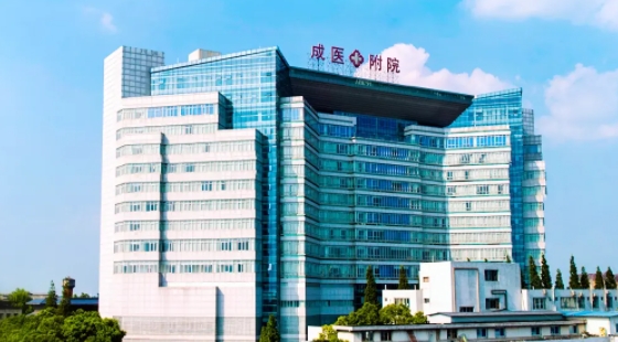 成都隆胸好的醫(yī)院排名：八大處排名領(lǐng)先！這幾家醫(yī)院專業(yè)實(shí)力優(yōu)異，愛美人士