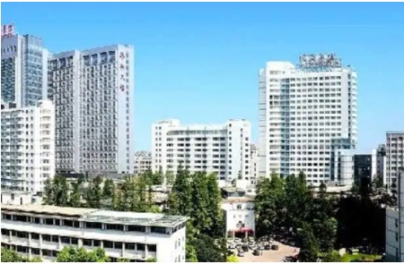 武漢隆胸手術好的三甲醫(yī)院有哪些？2022排名新出爐| 上榜醫(yī)院深受愛美者關注和