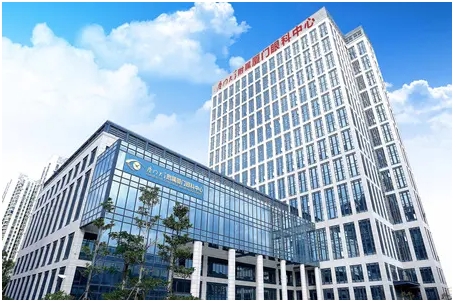 廈門大學附屬廈門眼科中心醫(yī)院.jpg