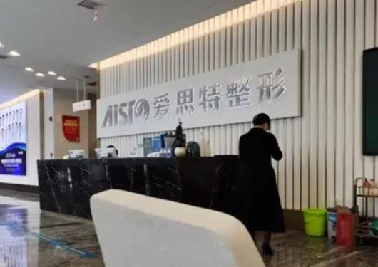 南寧隆胸整形醫(yī)院排前五重磅更新，盤點(diǎn)：華美、夢想入圍理由